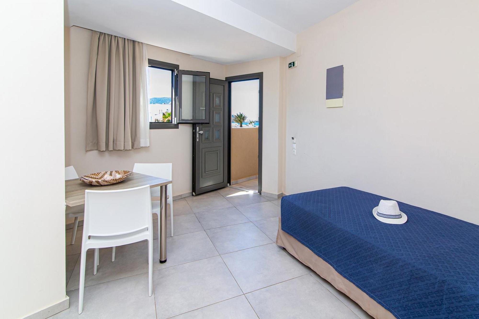 Aparthotel Theo Star Malia